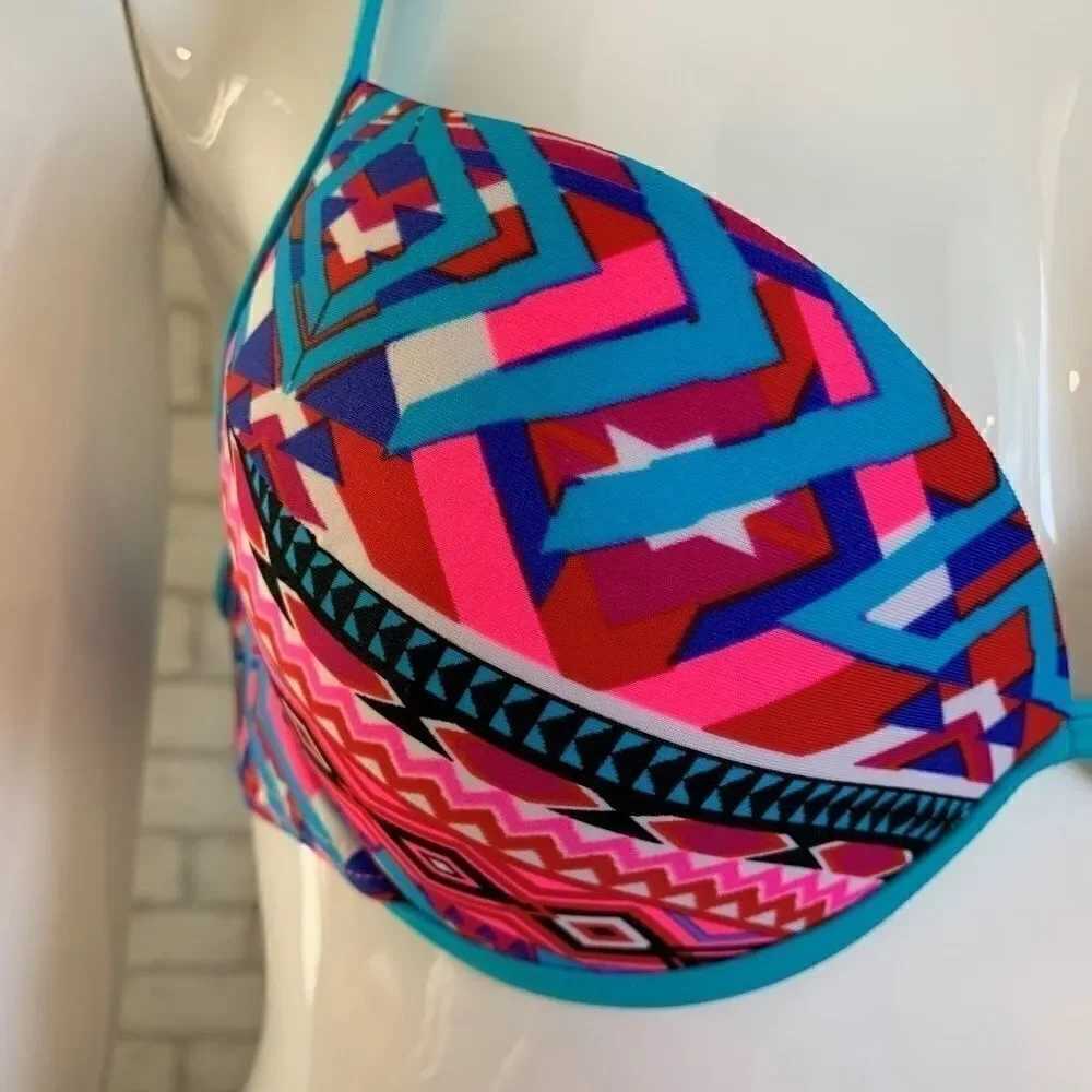 NWT Belle‎ D'Azure Teal/pink Aztec print bikini top  - M/8